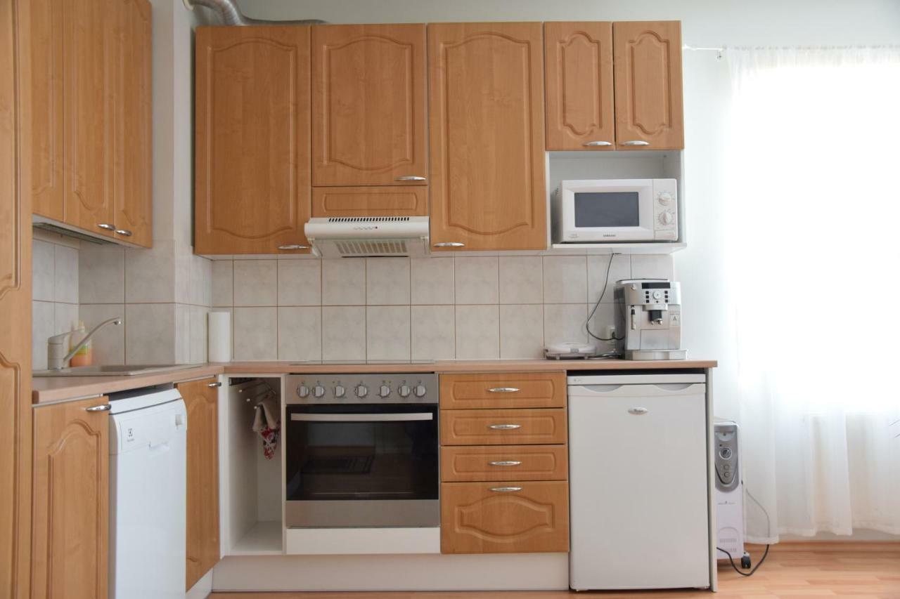 Long Holiday Apartment كوريسارِ المظهر الخارجي الصورة